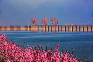 三峡ダムの四季