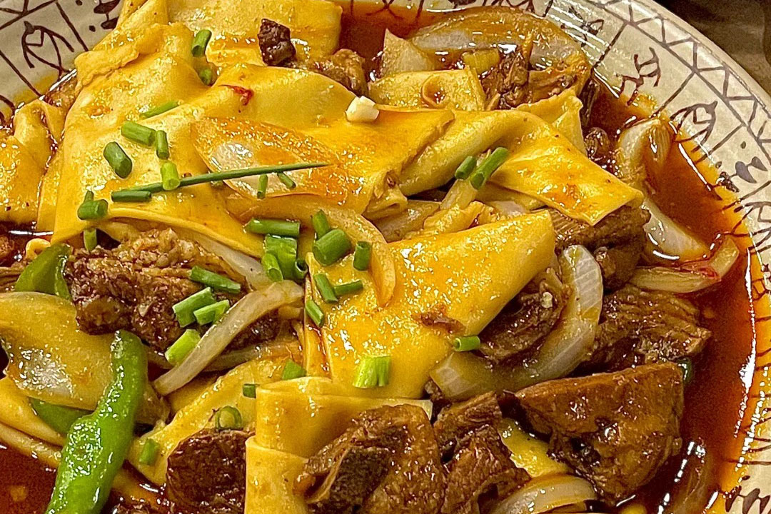 胡羊焖餅– 羊肉とクレープの煮込み料理