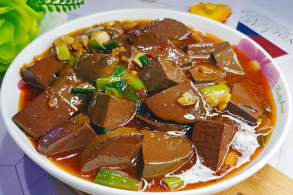 血豆腐 – 張家界ならではの珍味