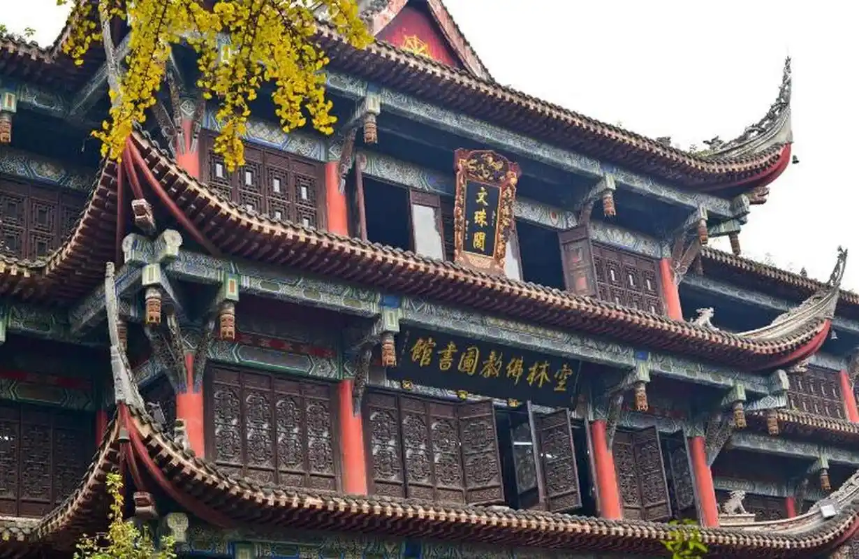 文殊院の静けさ