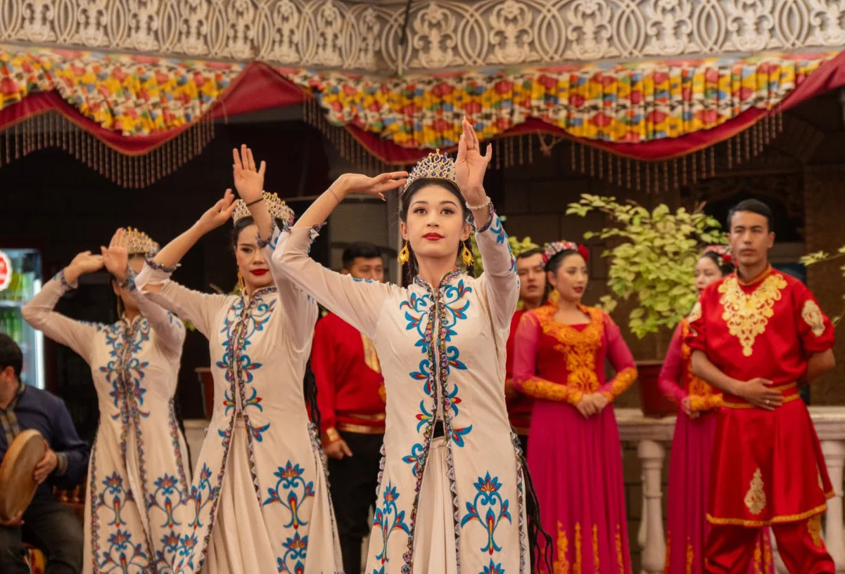 カシュガル観光で絶対外せない！季節別おすすめアクティビティ10選