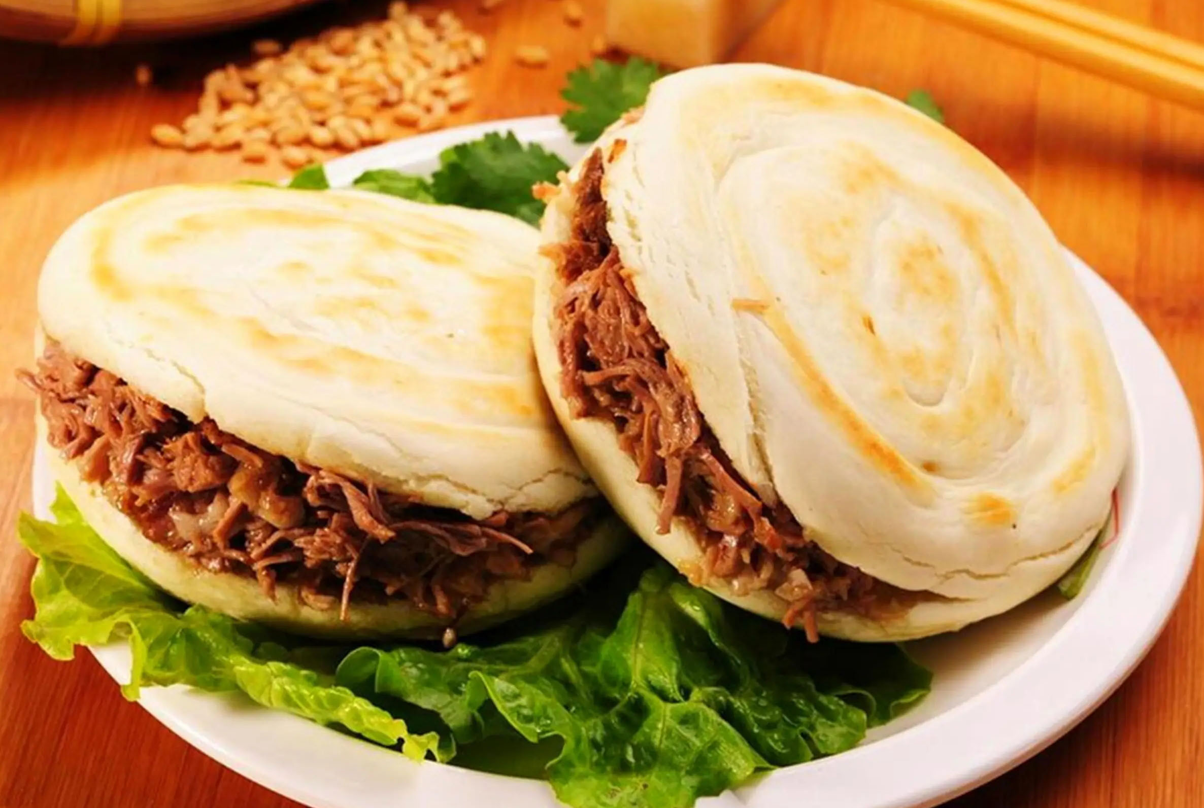 肉夾饃