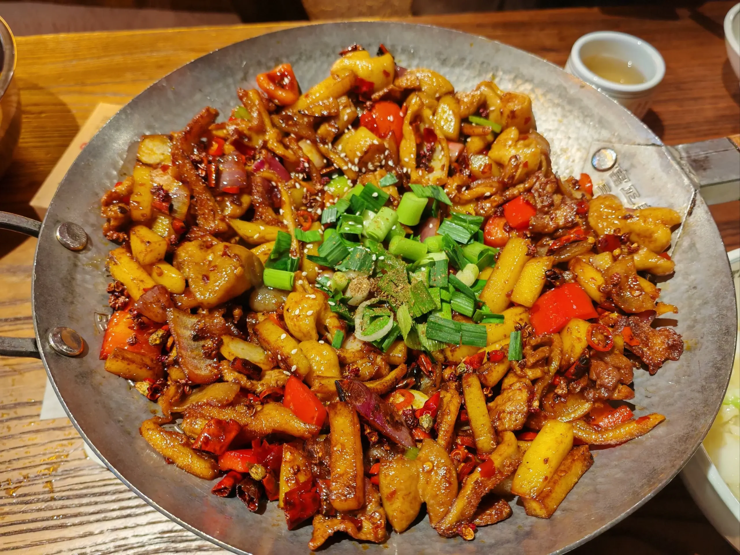 土家三下鍋 – 張家界観光で必食の郷土料理