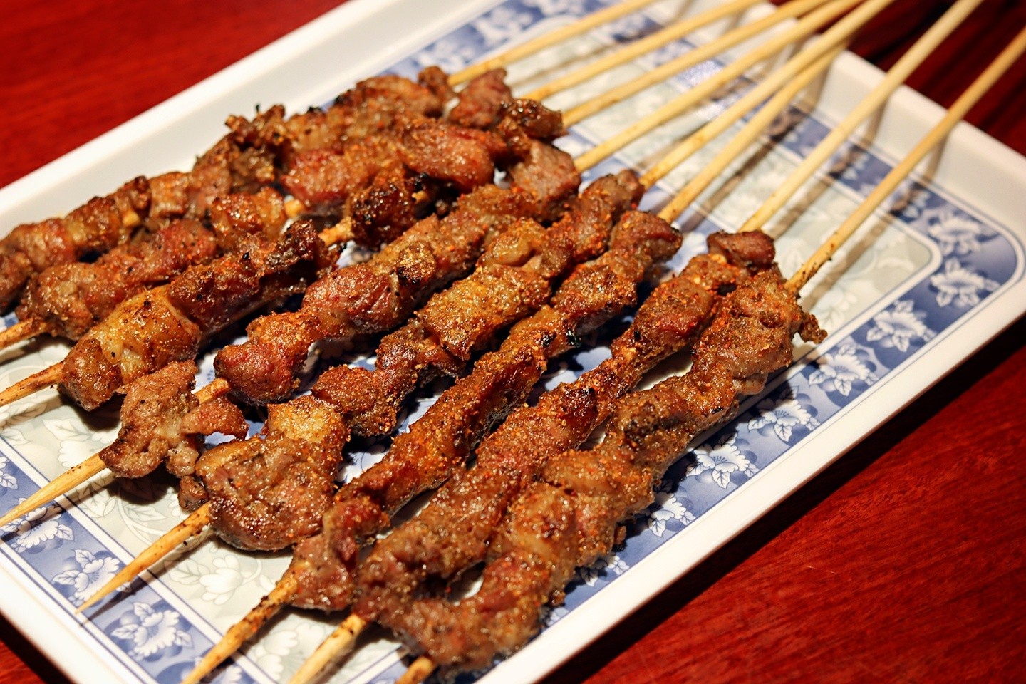 羊肉串(ヤンロウチュアン)– グルメ旅で外せない新疆料理の逸品