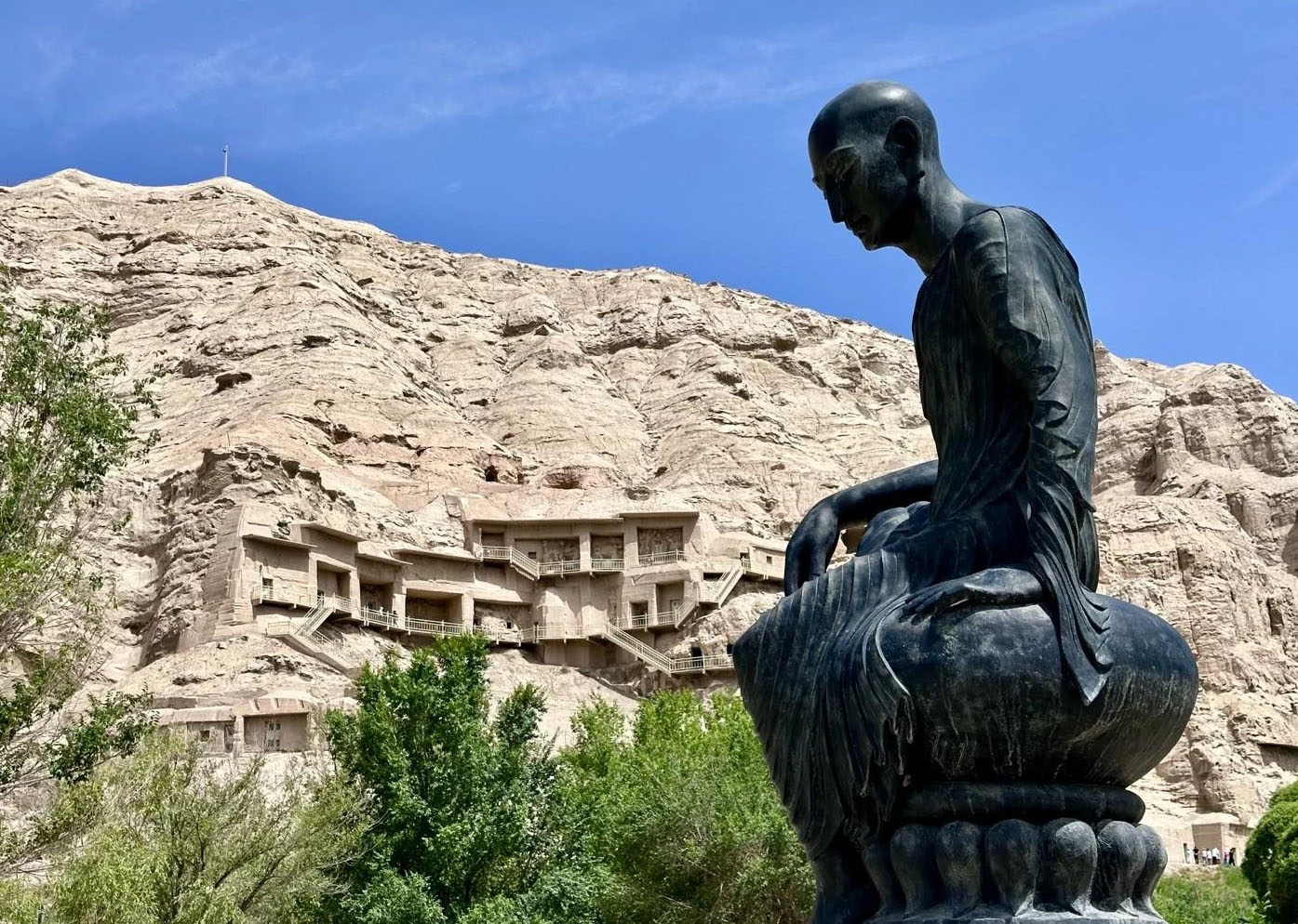 シルクロードの歴史と絶景を体感：クチャ・キジル千仏洞