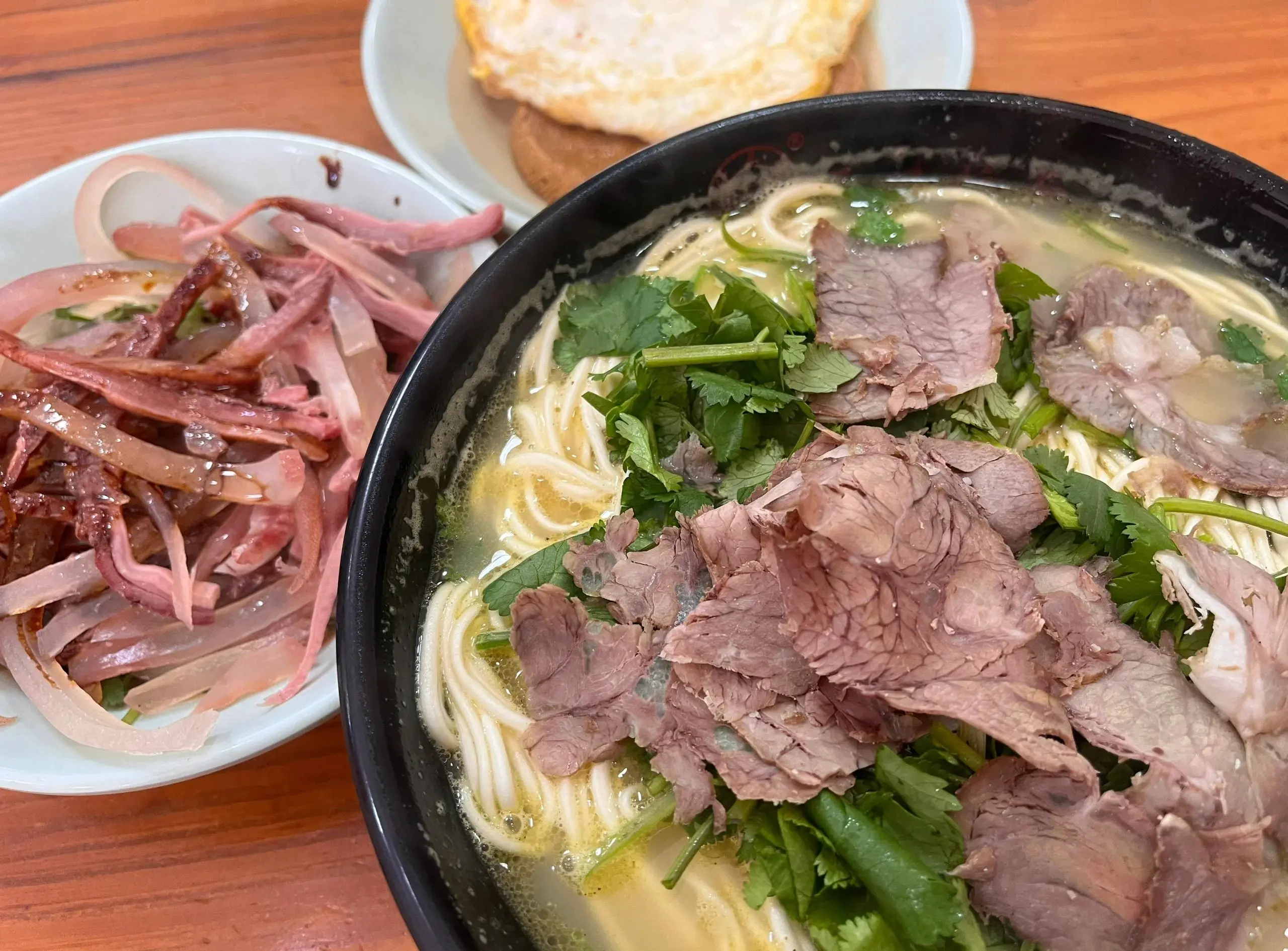 洛陽牛肉湯（ぎゅうにくたん）