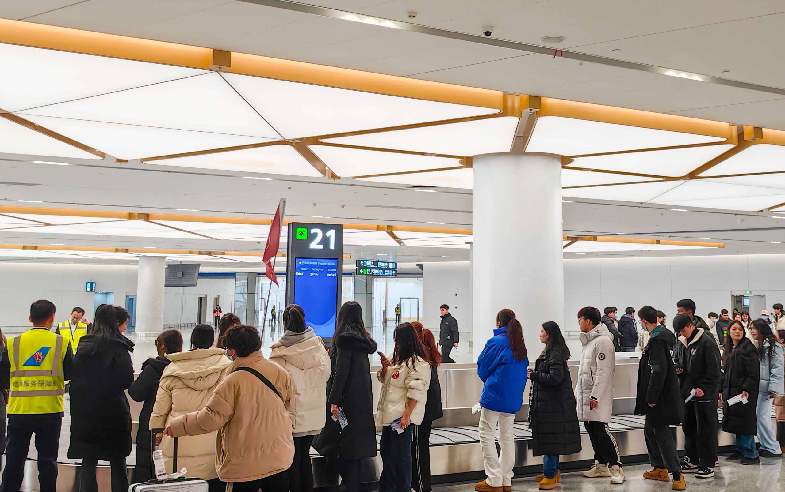 新疆旅行がもっと快適に！人気都市へのフライト完全ガイド