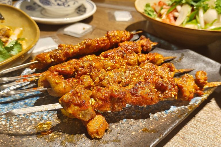 ウルムチの羊肉の串焼き