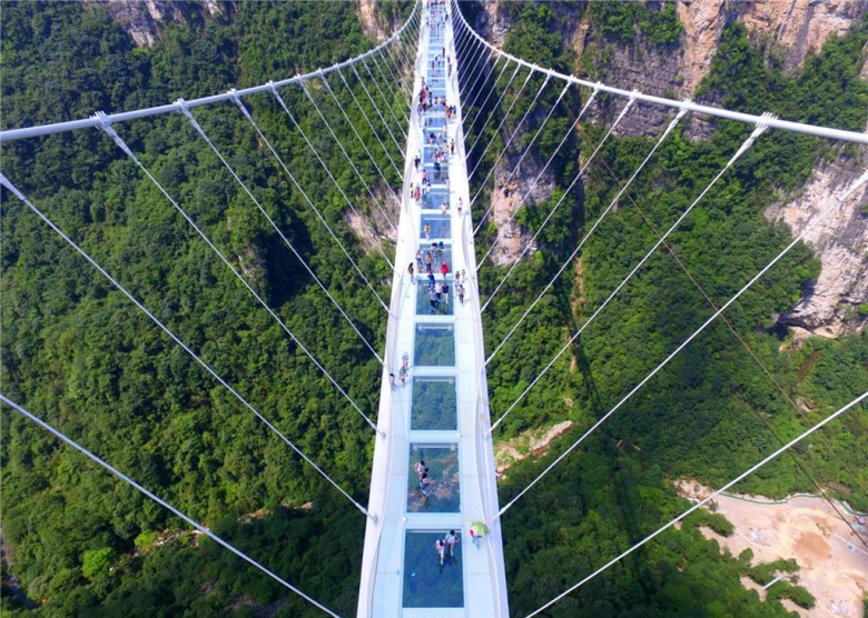 張家界大峡谷のガラス橋