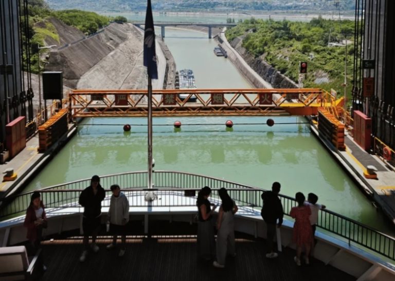 三峡ダムのシップリフト