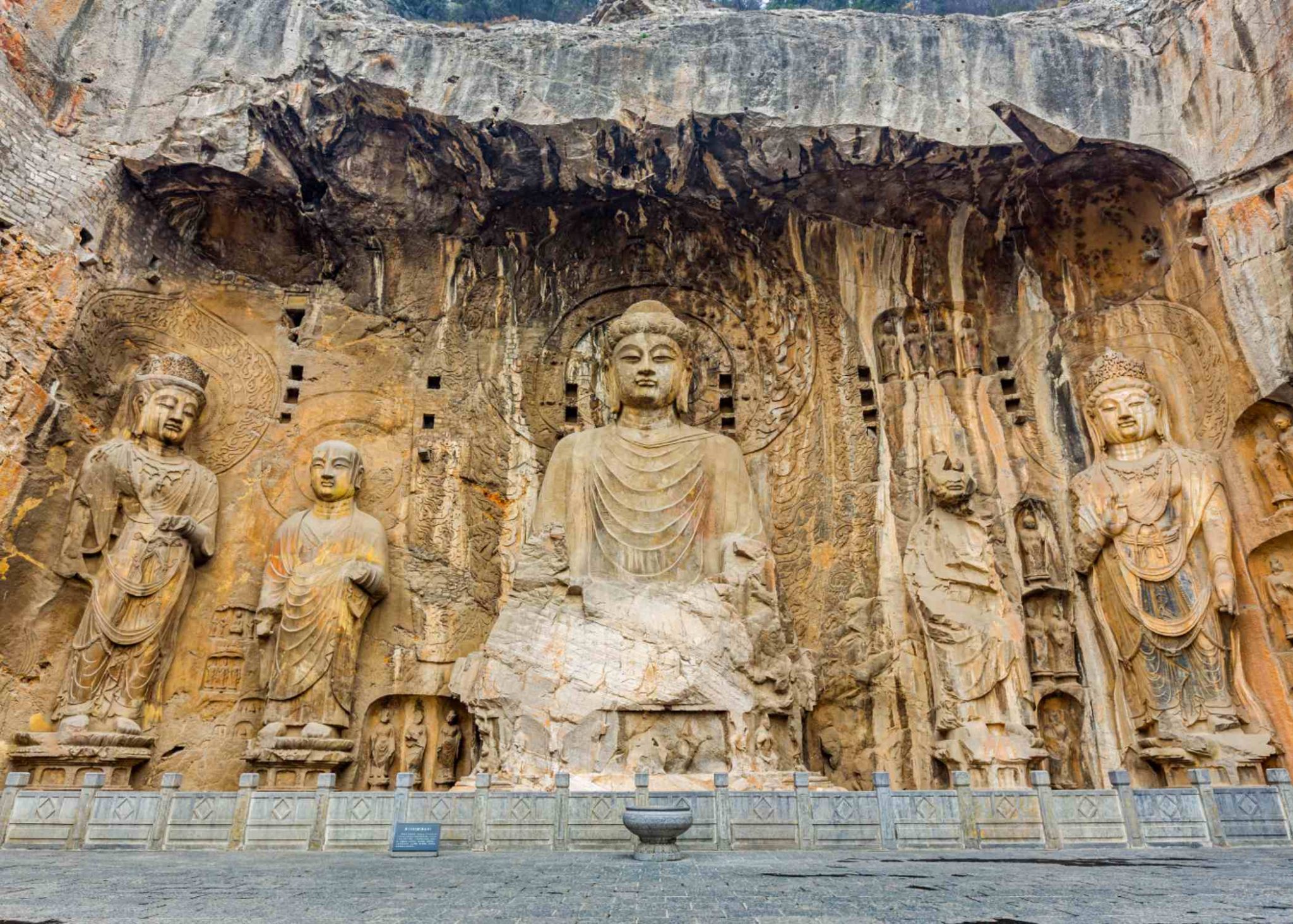 龍門石窟